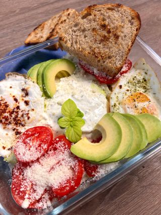 Krabičkujete?😊 Mít do práce nachystané jídlo z domova je skoro to nej, co se vám za den může přihodit 😄 Nemusí to být nic...